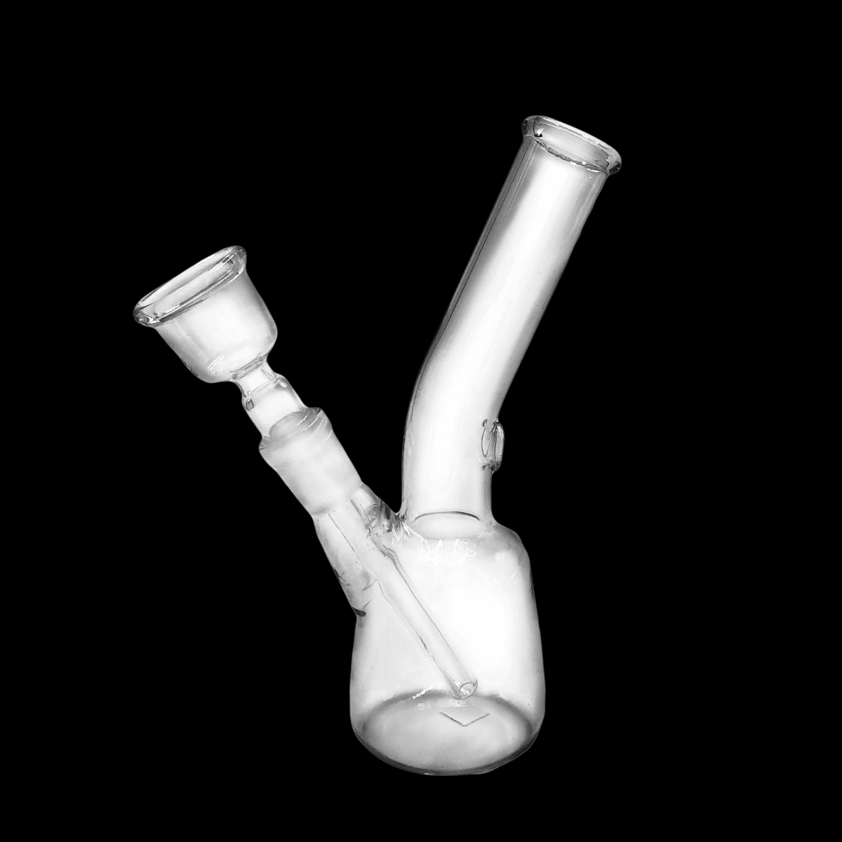 The Little Leaner clear mini glass bong with curved neck and rounded chamber – 16cm