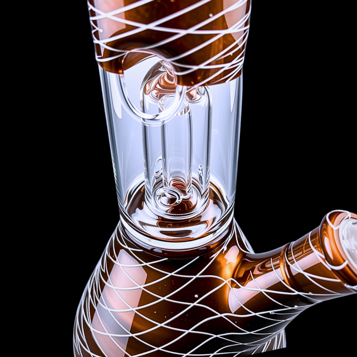 Close-up of the ColourSplash glass bong percolator, ice pinch and copper lattice pattern