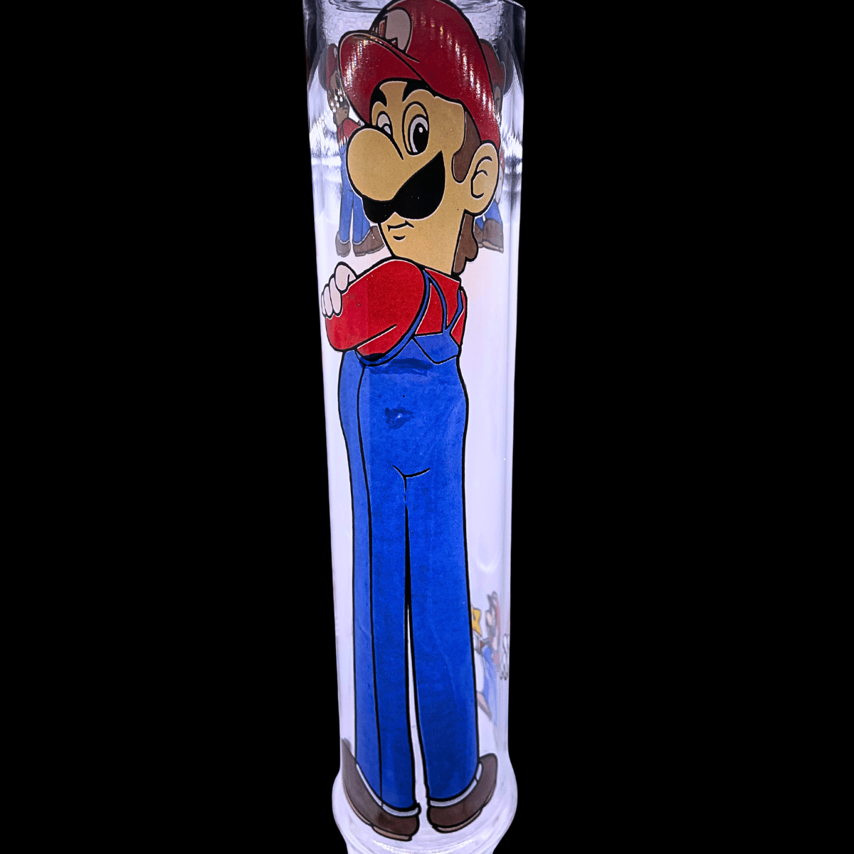 Close-up of Mario character artwork on 46cm glass bong