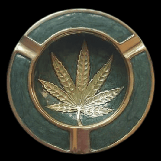 Green enamel cannabis leaf ashtray with gold trim, 9 cm smoking accessory