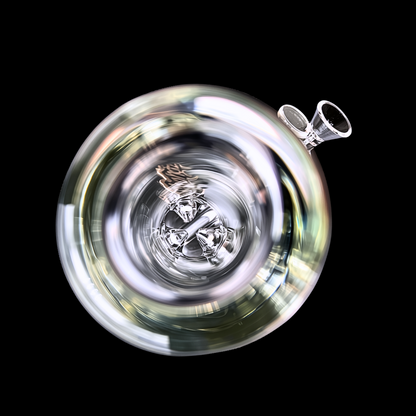 Top view through the heavy 9mm glass base of the Chongz Tyson beaker bong